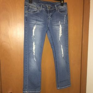 Soundgirl light wash distressed capris